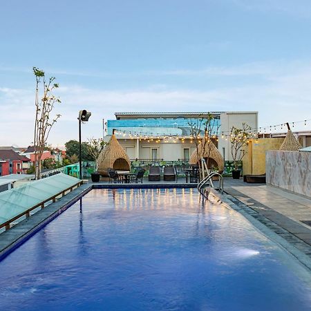 Boss Legian Hotel Powered By Archipelago Zewnętrze zdjęcie