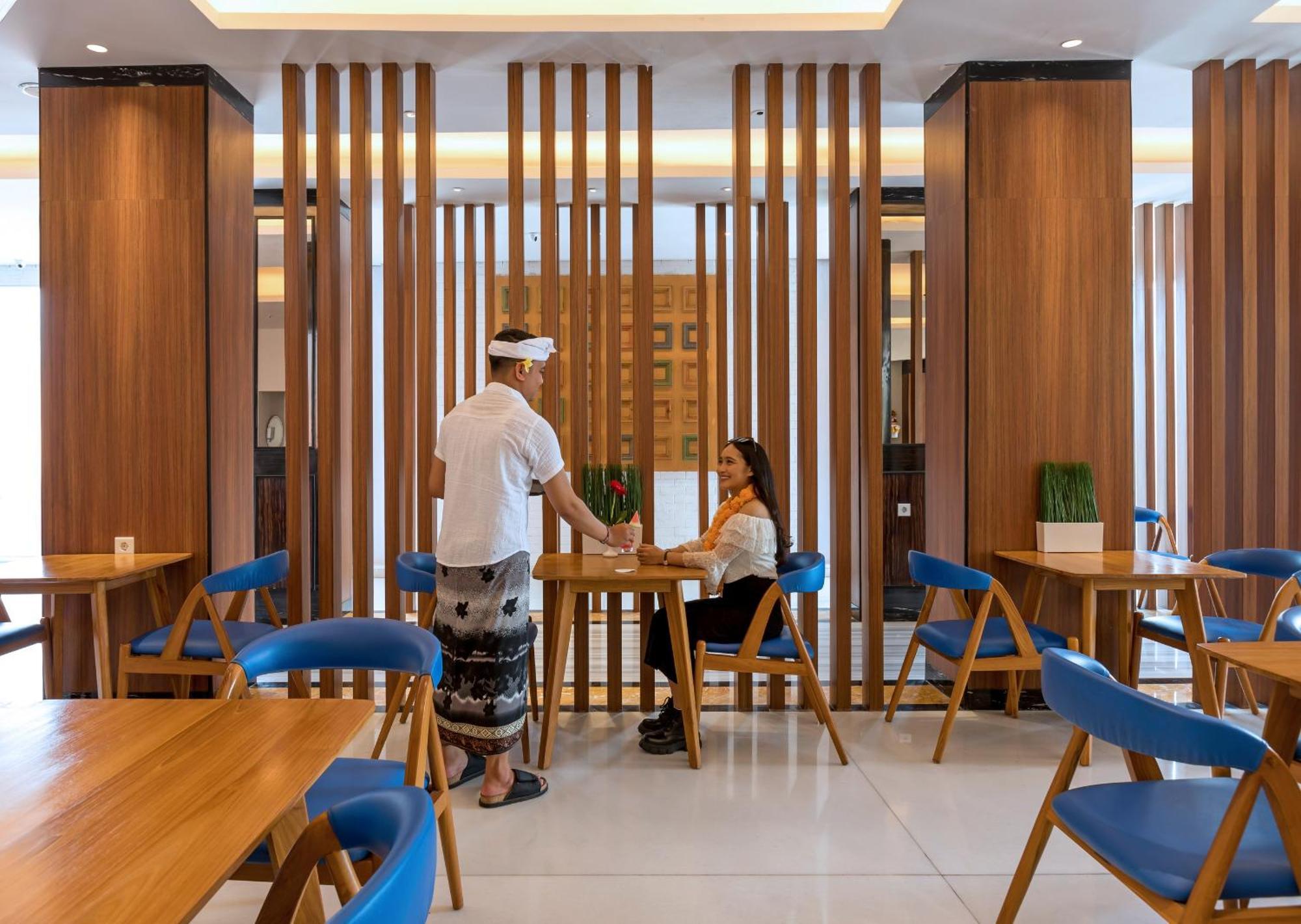 Boss Legian Hotel Powered By Archipelago Zewnętrze zdjęcie